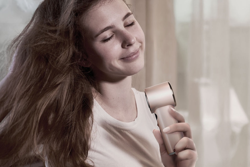MOMAX 1°GO PORTABLE ICY COOLING FAN