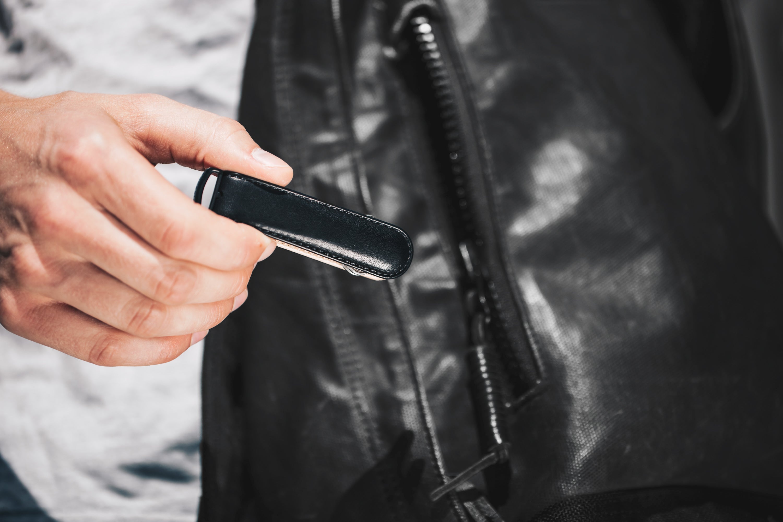 Jibbon key Organizer with Multi-Tool