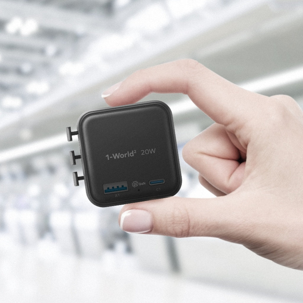 MOMAX - 1 World² 20W Universal 2 Port Travel Adapter