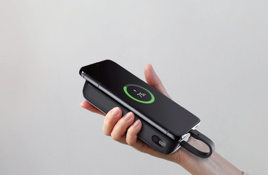 MOMAX IPOWER PD 5 20000MAH BATTERY PACK - BLACK