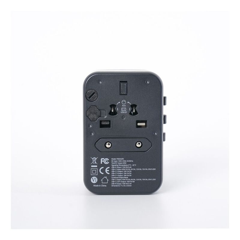Powerology Universal Multi-Port Travel Adapter PD 65W ( 3X type-C / 2X USB-A Ports