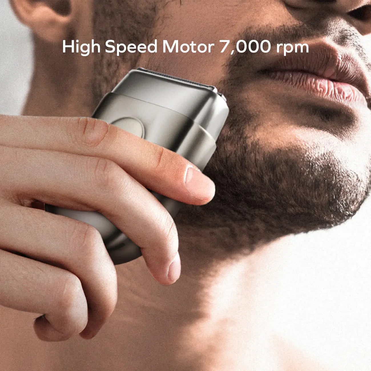 MOMAX 1-Care Raze Rechargeable Pocket Aqua Shaver - TECH STREET